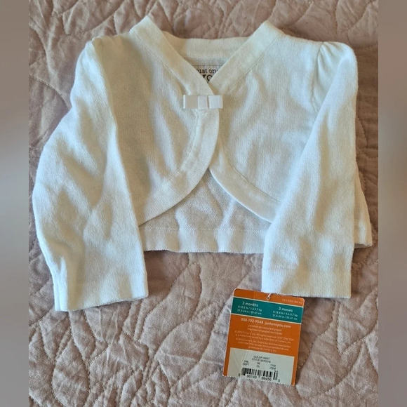 💚💥3/$15💥- Carters Long Sleeve Cardigan 3 Months Baby - Picture 1 of 4